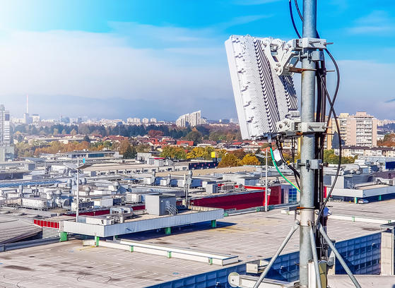 5g backhaul challenges