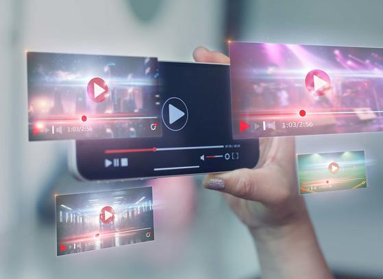 Video streaming using handheld device