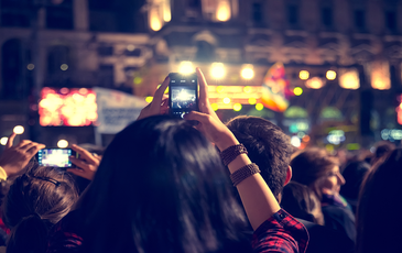 Crowd Phone