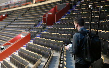 5G network testing with TEMS Pocket at indoor stadium