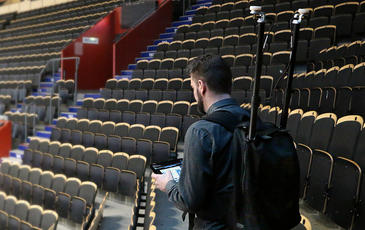 5G network testing with TEMS Pocket at indoor stadium