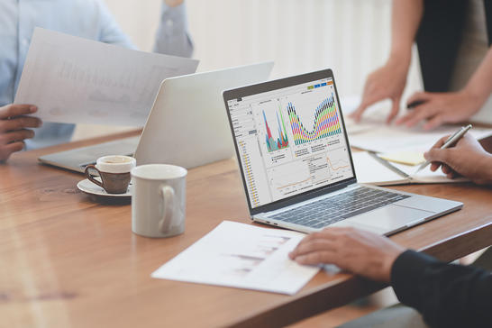 Data driven network planning while looking at reports