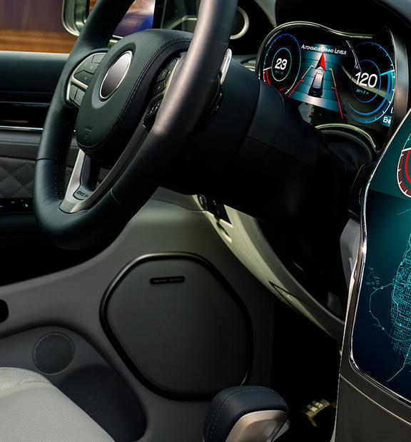 Business Driver Connected Car Hero