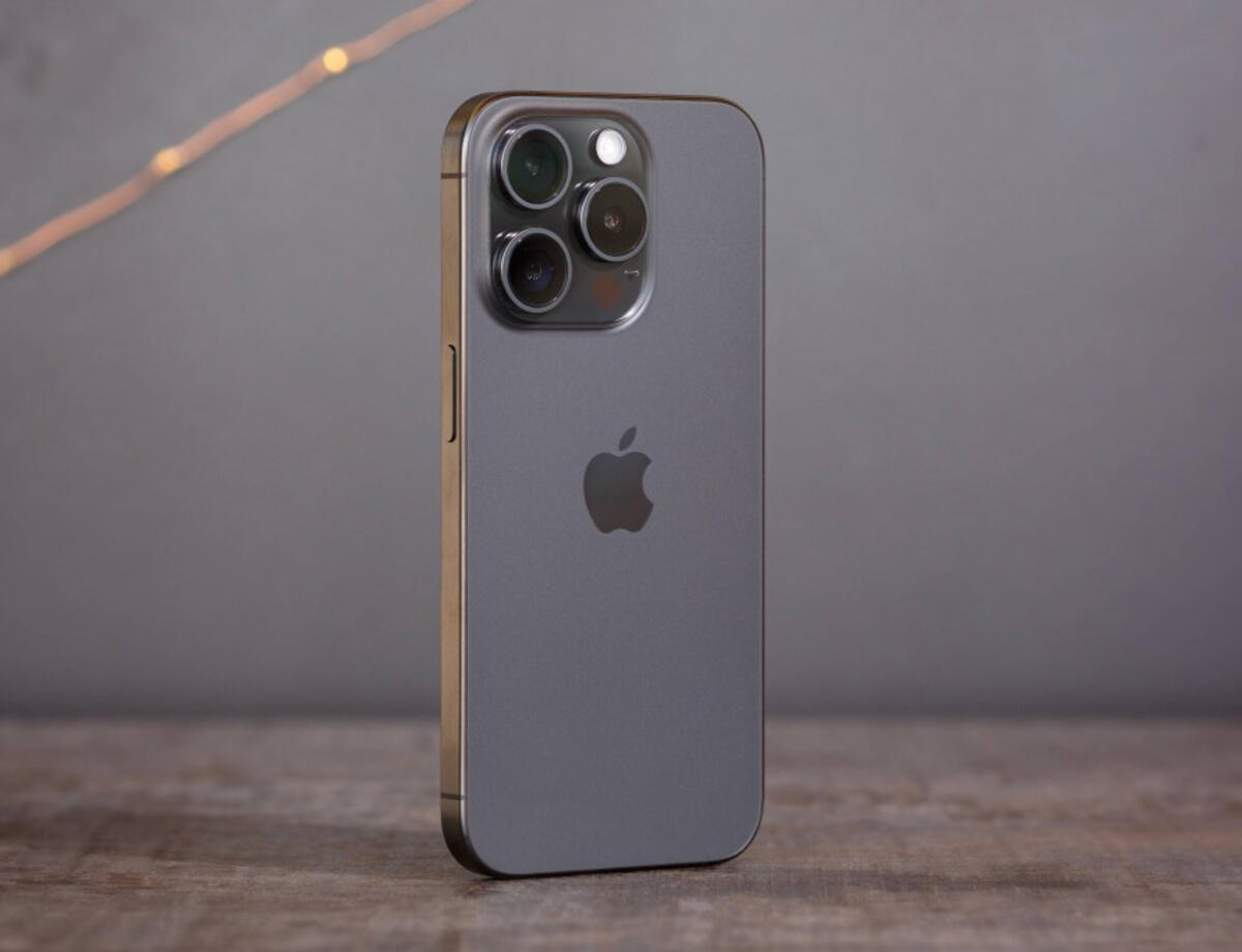 Apple iPhone 15 device, grey
